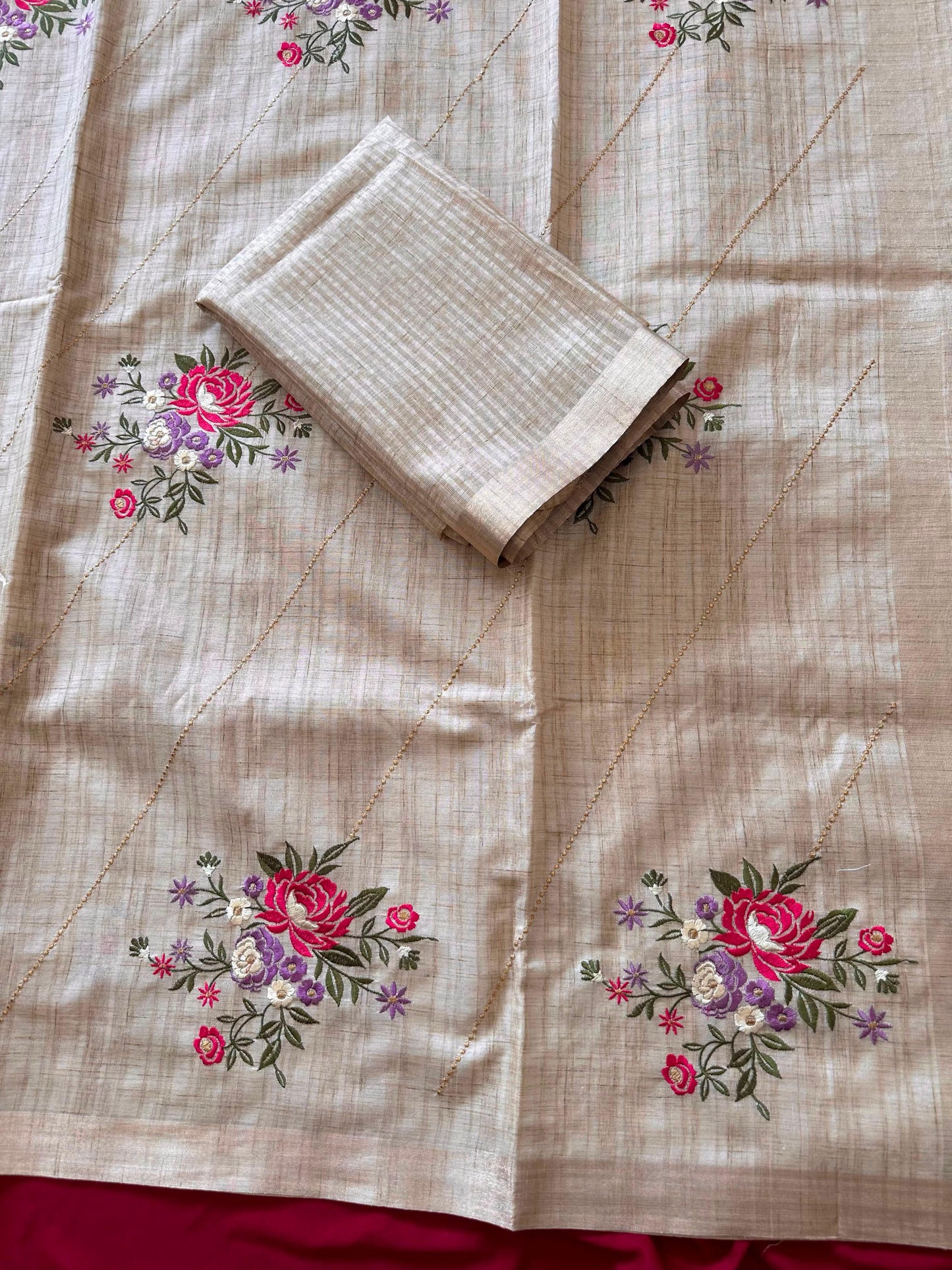 Beautiful Tussar silk  saree with stitched blouse (Delivery in 23 -25 days )