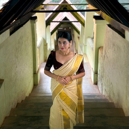 Beautiful set mundu with Stitched blouse (Delivery in 18-23  days)