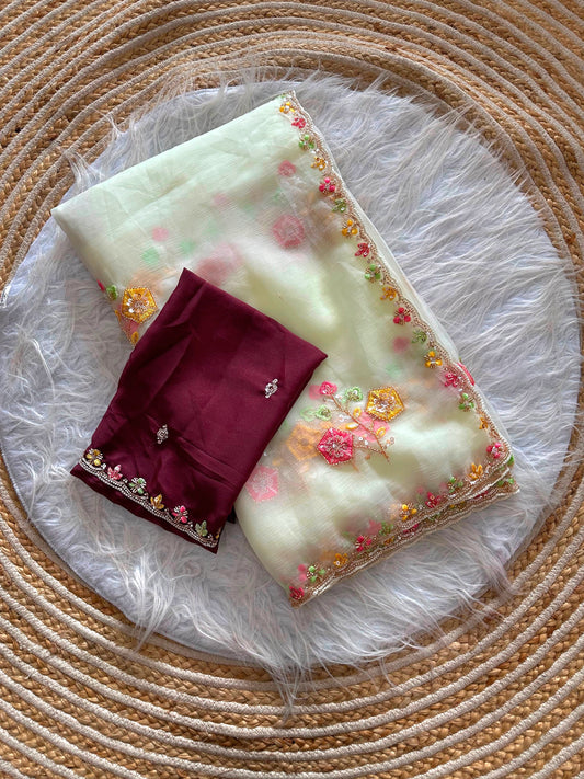Beautiful chiffon saree with Stitched blouse (Delivery in 23 to 27 days )