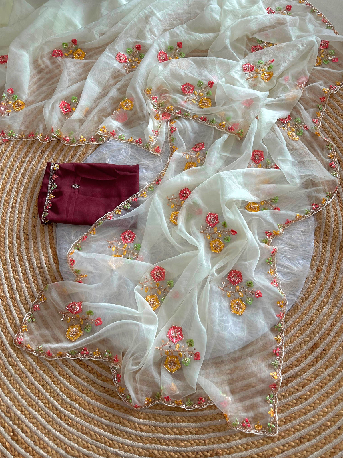 Beautiful chiffon saree with Stitched blouse (Delivery in 23 to 27 days )