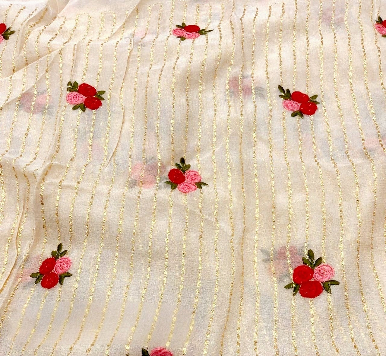 Beautiful Georgette saaree with stitched blouse (Delivery in 18 -24days )