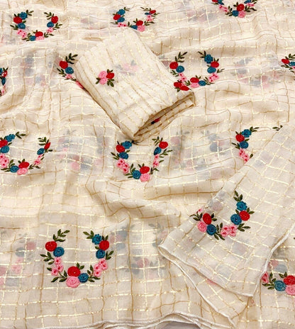 Beautiful Georgette saaree with stitched blouse (Delivery in 18 -24days )