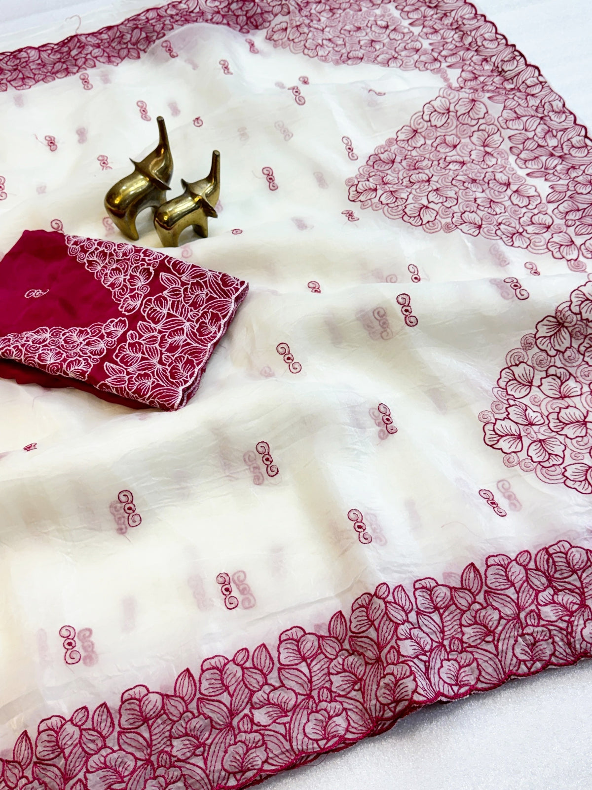 Crush Silk Saree with Stitched Blouse(Delivery in 25-28days )